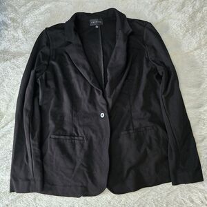 Elegant Black Women's Blazer